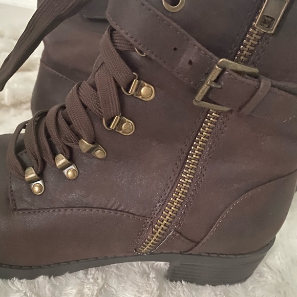 vionic suede ankle boots